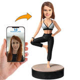 Mujer Haciendo Ejercicio de Yoga Muñecos Personalizados 3d con Texto Grabado